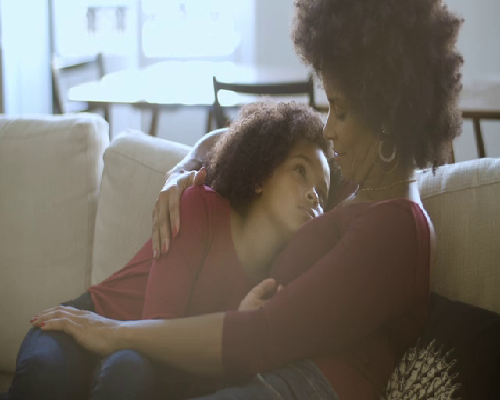 43岁女性去北京做个供卵自怀需要多少钱？